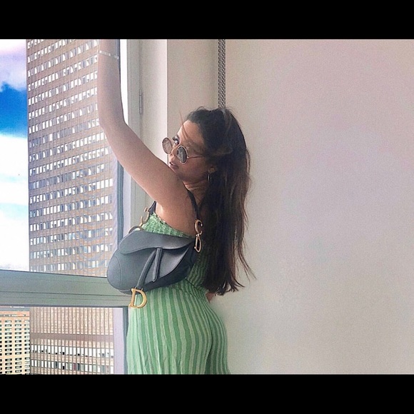 2 set - Picture 3 of 4